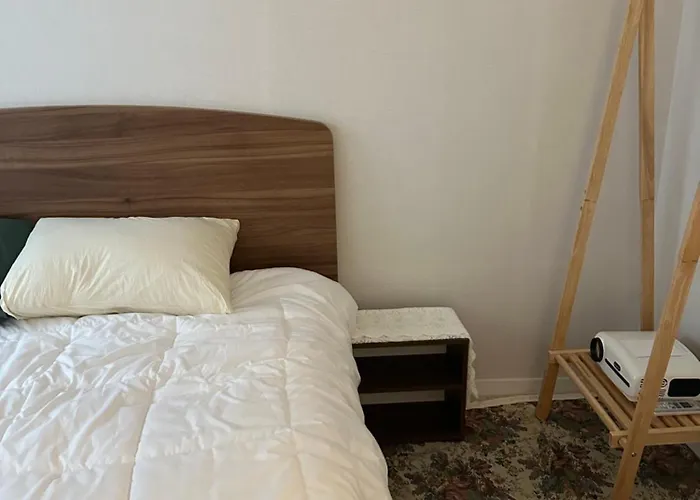 Cozy Huam Seúl